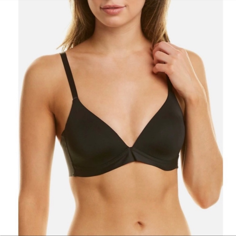 Catherine Malandrino Seamless Wire Free Black Bra